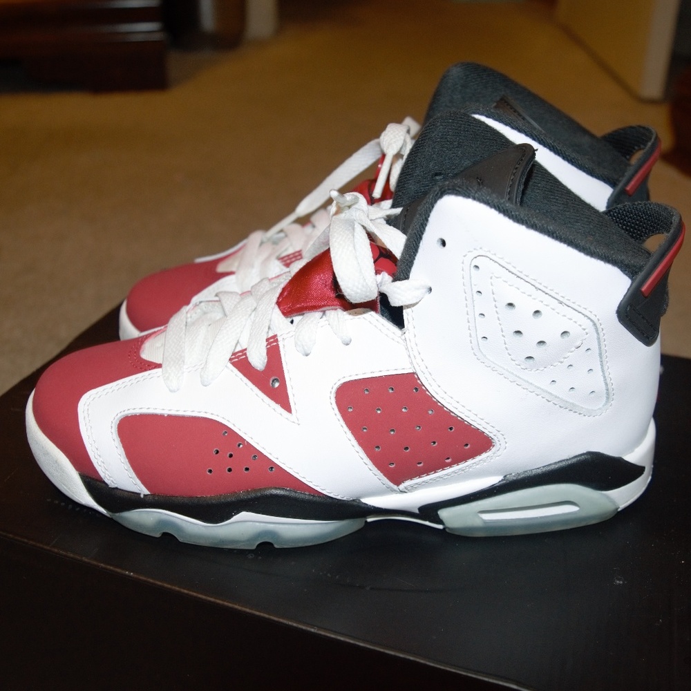 Air Jordan 6 Retro; 5.5Y